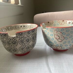 Floral Patterned Ceramic Bowls - Red and Black